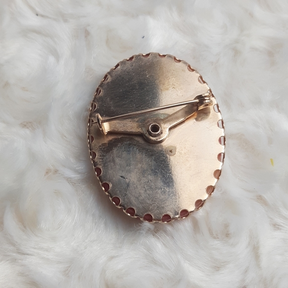 Vintage Cameo Angels victorian-style brooches - Picture 4 of 7